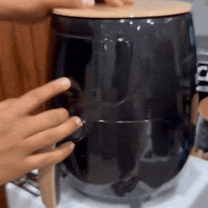 Air Fryer 6L + E-Knjiga sa 138 Recepata