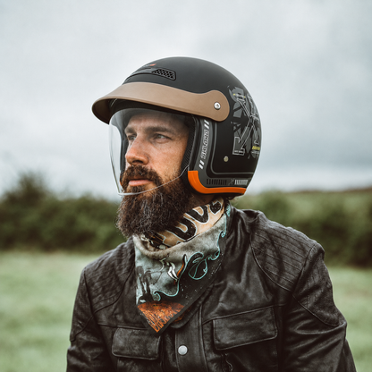 Otvorena moto kaciga sa vizirom