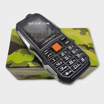 Neuništivi Vojni Mobilni Telefon sa Baterijom koja Traji 2 Nedelje